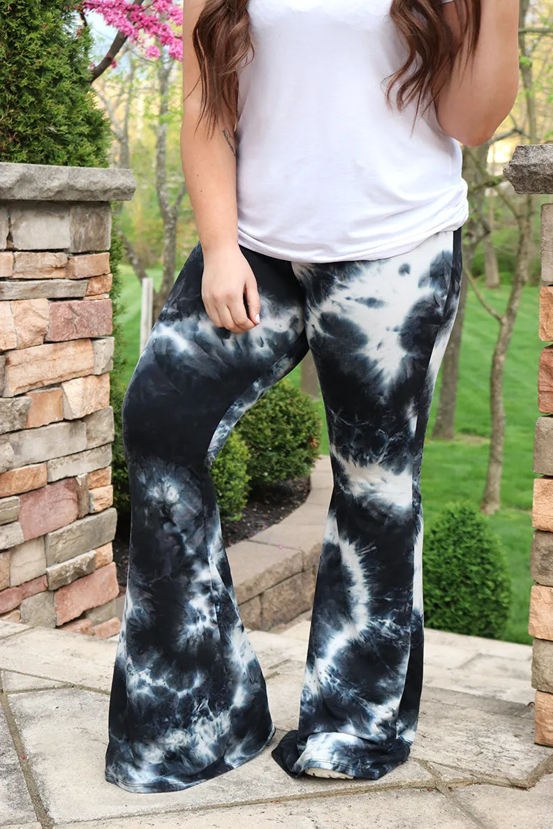 Dream On Fit and Flare Tie Dye Yoga Pants