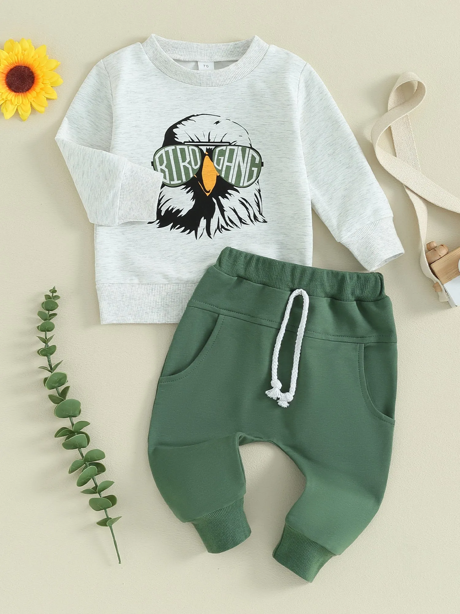 Eagles Sweatshirt and Joggers Set