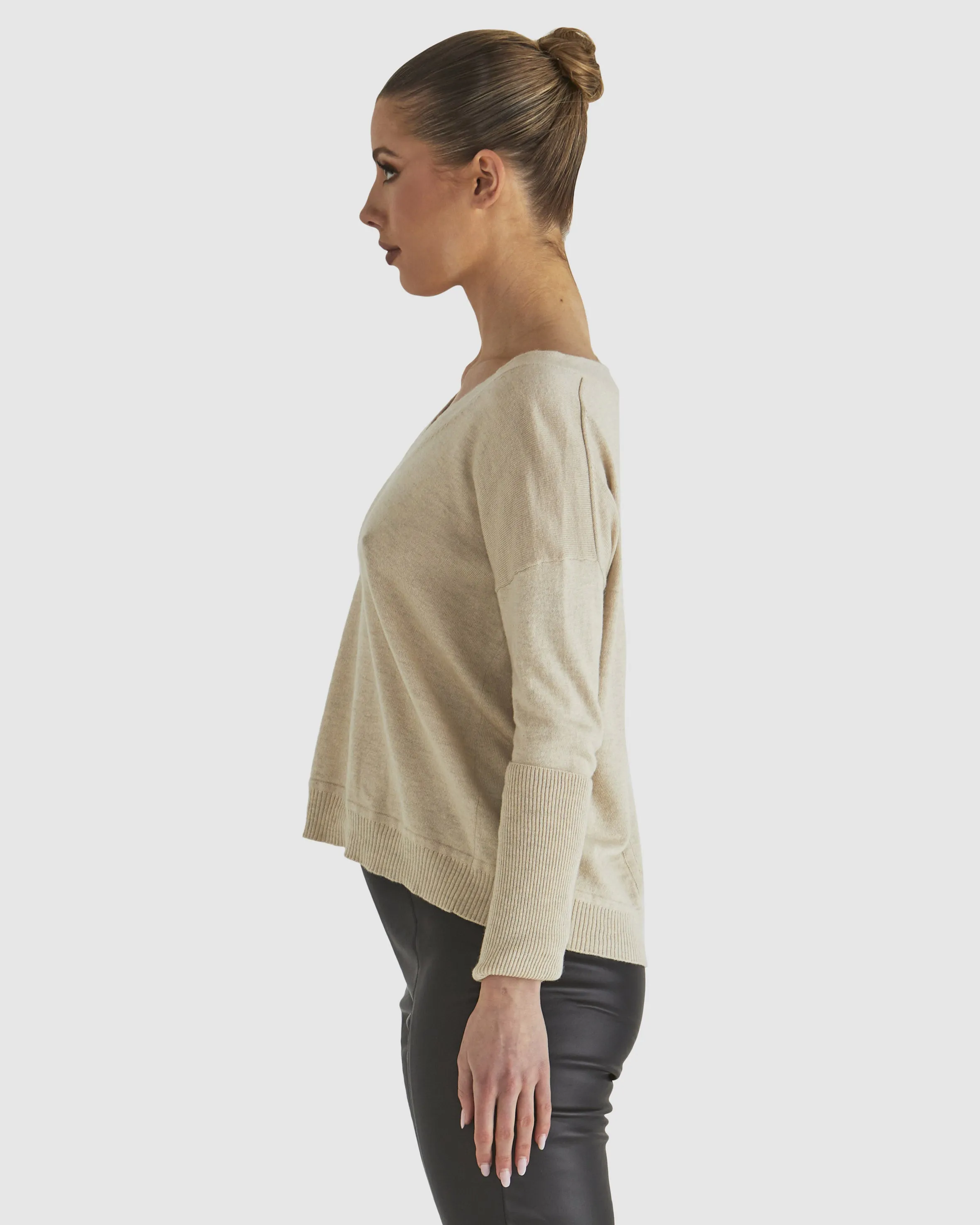 Fate   Becker | Leonardo Knit