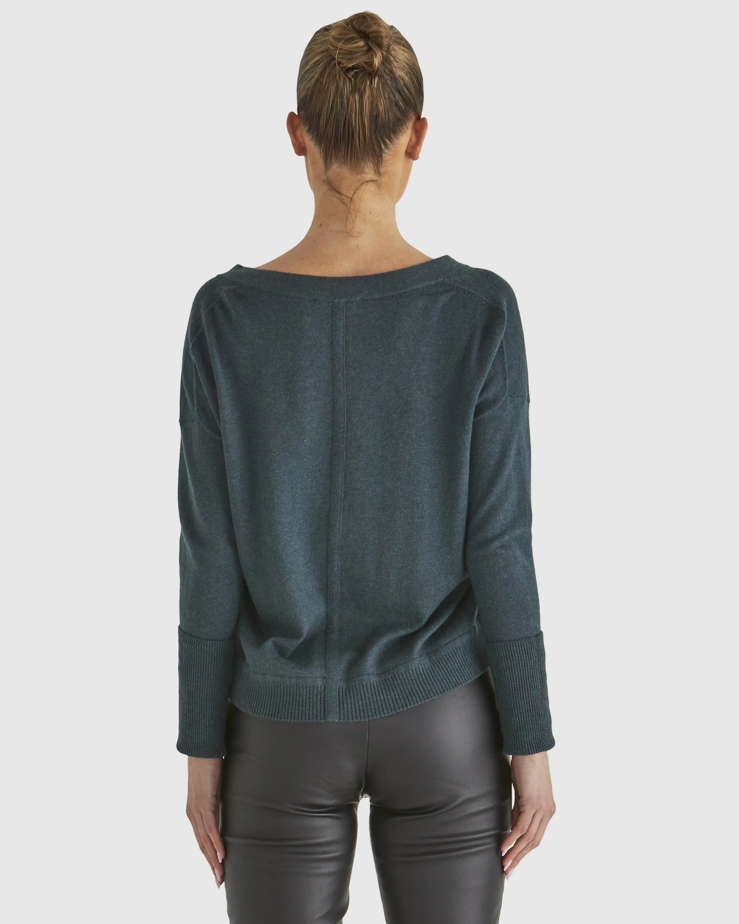 Fate   Becker | Leonardo Knit