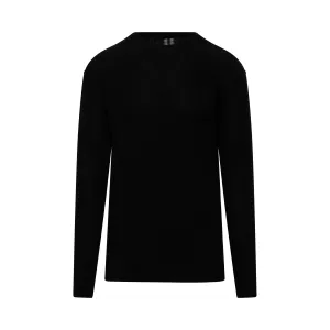 Fisherman Round Knitwear in Black