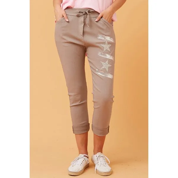 JANJA SEQUIN STAR PRINT JOGGERS