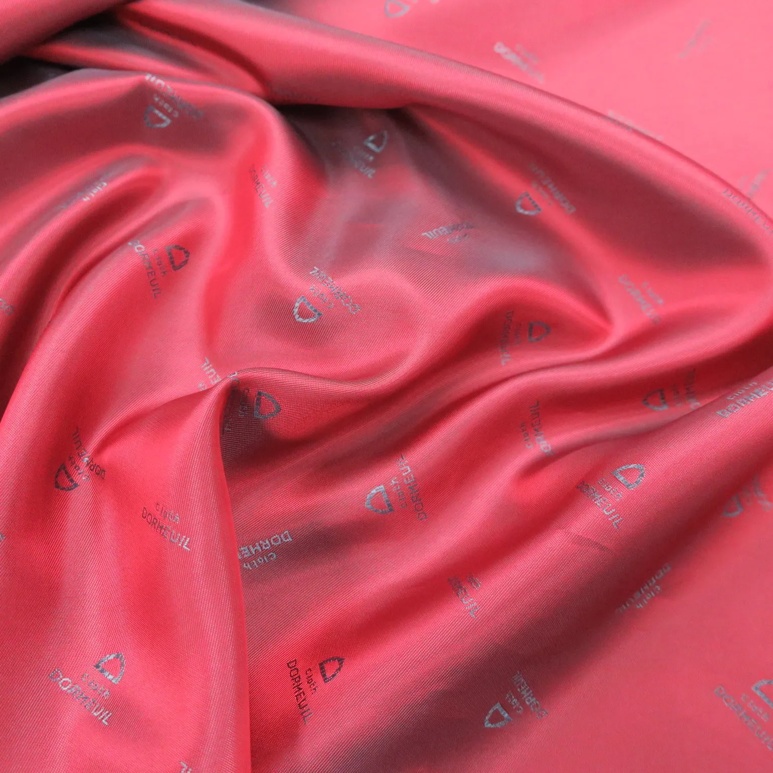 Magenta Solid Acetate Viscose Dormeuil Exclusive Lining