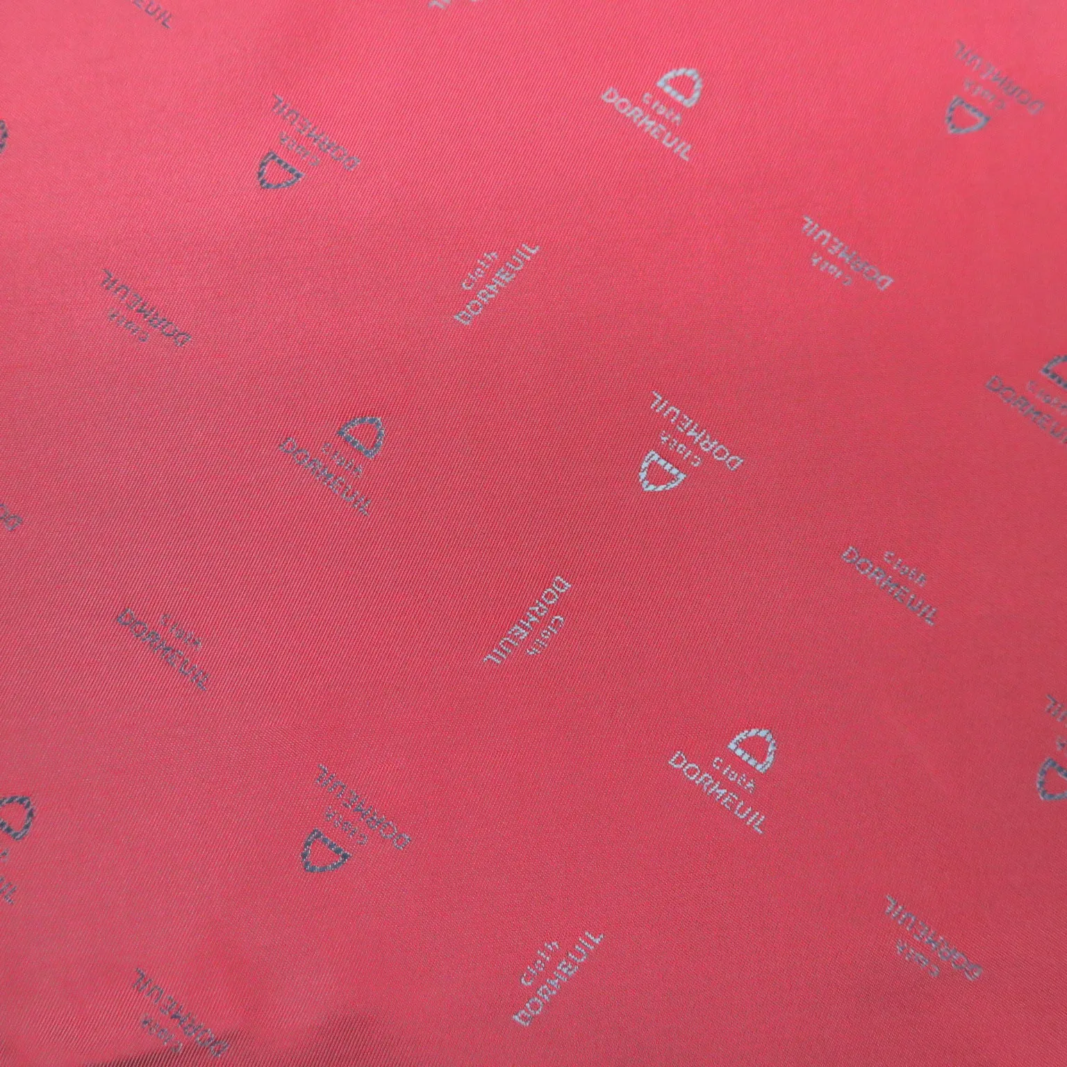 Magenta Solid Acetate Viscose Dormeuil Exclusive Lining
