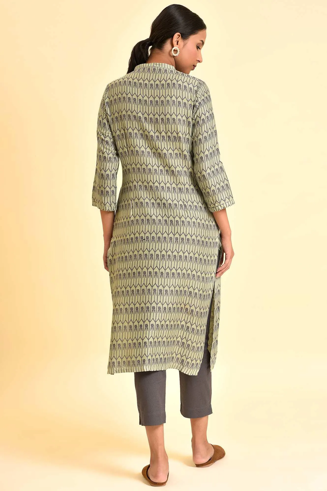 Pistachio Green Printed Kurta And Pants Set
